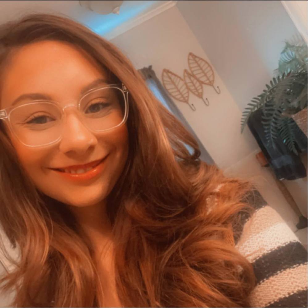 Meet your Posher, Karissa